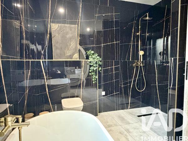 Maison à vendre 5 pièces 187 m² Montélimar