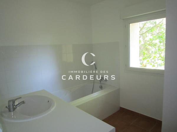 Maison
                                                                                                                                                                                                                                                                                                                        4 pièce(s)                                                                                                                                                                                                          3 chambre(s)                                                                                                                                                                                                          125.95  m²