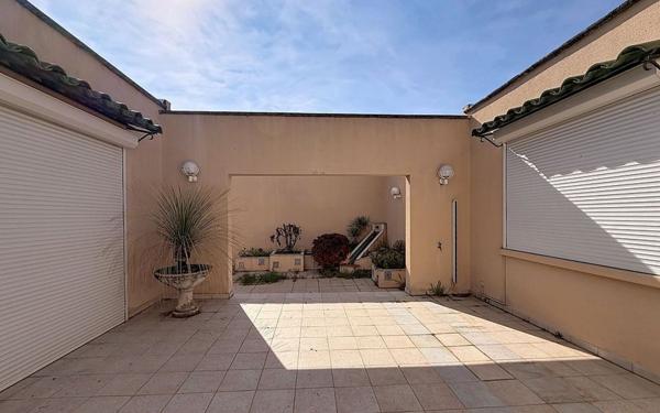 Maison à vendre    7 pièces • 225 m2 Lunel