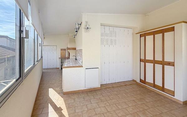 Maison à vendre    7 pièces • 225 m2 Lunel