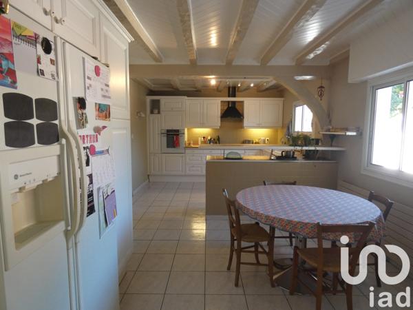 Maison à vendre 9 pièces 197 m² Saint-Paul-lès-Dax