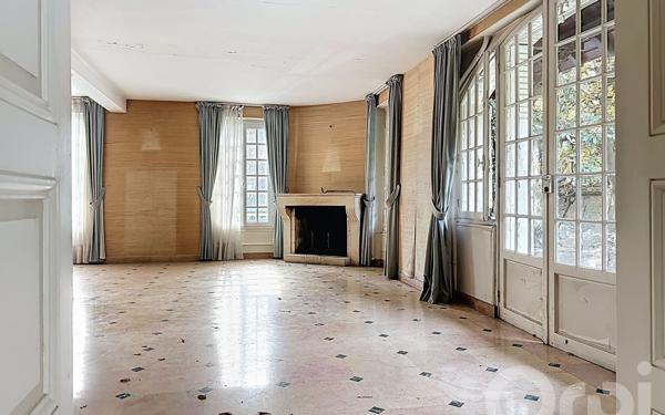 Maison à vendre    6 pièces •  La Varenne - Saint-Maur-des-Fossés