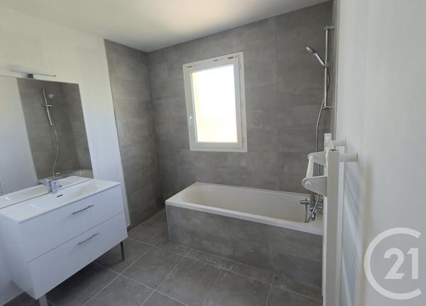 Maison à vendre  4 pièces - 90 m2 CRAS SUR REYSSOUZE - 01