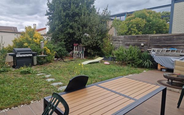 Maison à vendre    4 pièces • 111 m2 Saint-Maur-des-Fossés