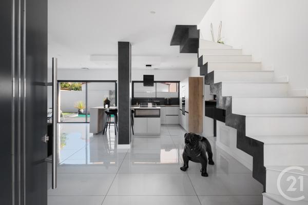 Maison à vendre  5 pièces - 137,46 m2 LUNEL - 34