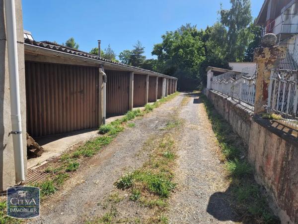 Parking à louer 10m² Fraisses (42490)