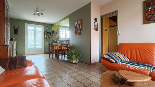 Maison CHENOVE 4 Pièces 83.15 m²