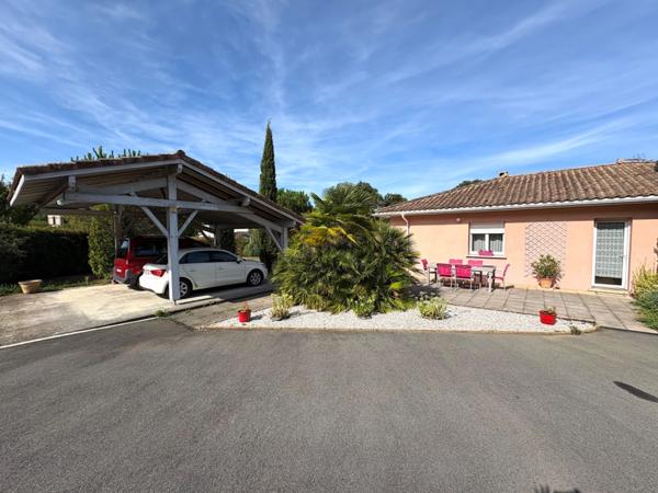 MAISON CONTEMPORAINE 4 PIECES AVEC SPA ET DEPENDANCES