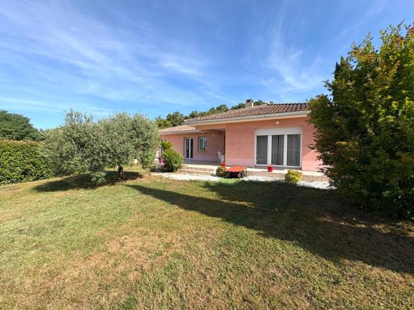 MAISON CONTEMPORAINE 4 PIECES AVEC SPA ET DEPENDANCES