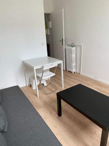 Appartement Aubervilliers 1 pièce(s) 16.61 m2