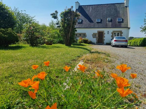 Maison rénovée 130 m² + 46 m² de dépendances, 4 chambres, Jardin, Garage & atelier