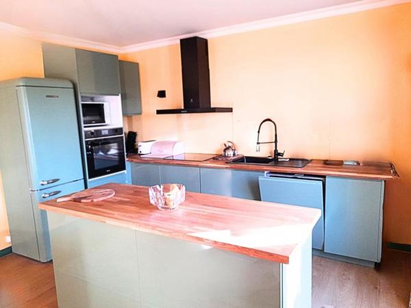 Maison rénovée 130 m² + 46 m² de dépendances, 4 chambres, Jardin, Garage & atelier