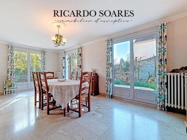 60700 PONT-SAINTE-MAXENCE / MAISON FAMILIALE 220 m² au sol / 6 CHAMBRES / VIVABLE DE PLAIN-PIED / TERRAIN 1401 m²