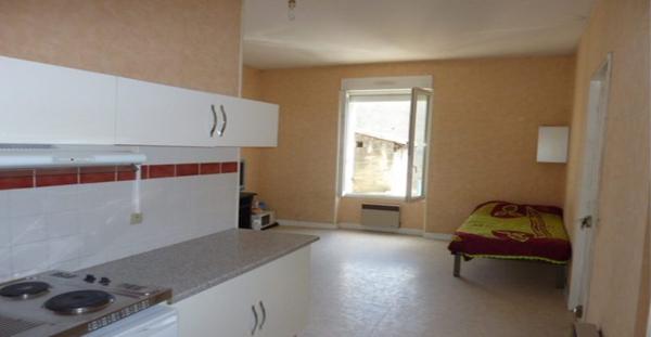 Marmande – Appartement T2 de 41 m² au 2ème étage d’un petit immeuble proche de la Place du Marché