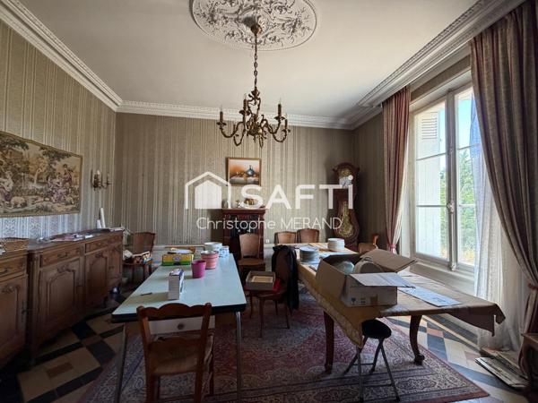 Demeure bourgeoise de caractère au cœur de CHATELLERAULT