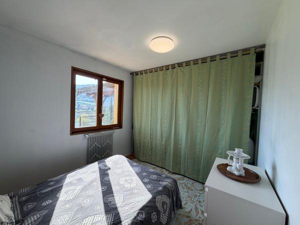 Maison de plain-pied 102 m² - Vue lac de Machilly - Sous-sol complet