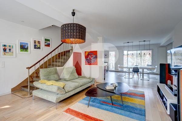 Chaville - Ursine - Belle maison familiale de 8 pièces €1 290 000 ** - Référence 676-C