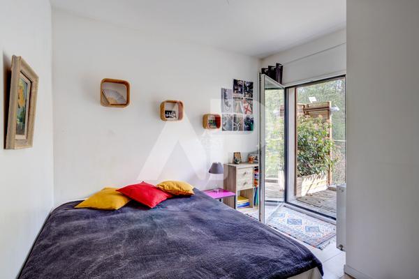 Chaville - Ursine - Belle maison familiale de 8 pièces €1 290 000 ** - Référence 676-C