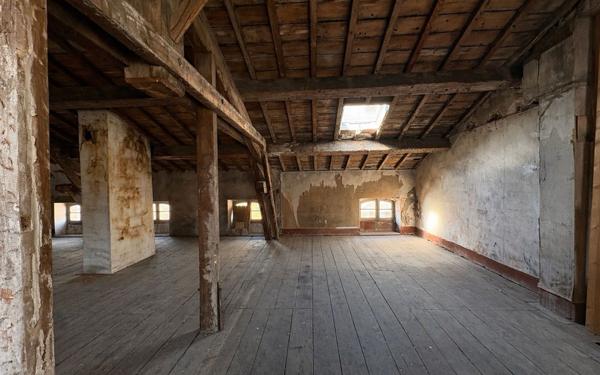 Appartement à vendre    5 pièces •  Carcassonne