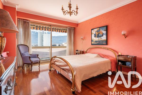 Appartement à vendre 4 pièces 129 m² Grenoble