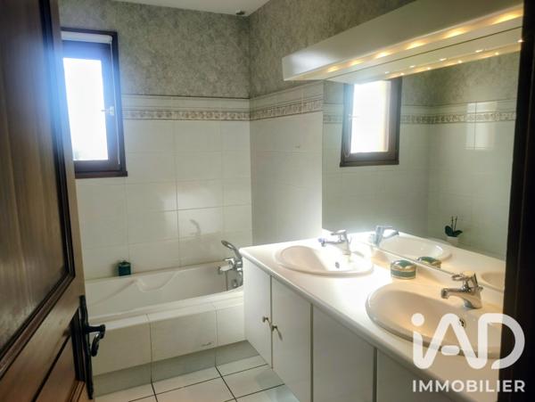 Maison à vendre 6 pièces 142 m² Montauban