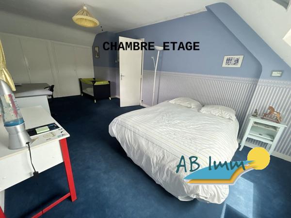 GRANDE MAISON FAMILIALE HENNEBONT