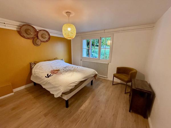 Maison T12 contemporaine de 265 m² sur parcelle de 1600 m² avec T3 indépendant