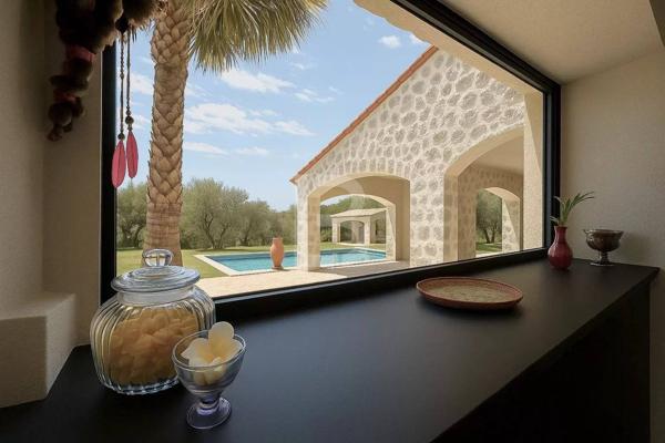 À vendre, propriété de charme en pierre avec vue dégagée et piscine, à proximité de Mougins et du golf de Saint-Donat