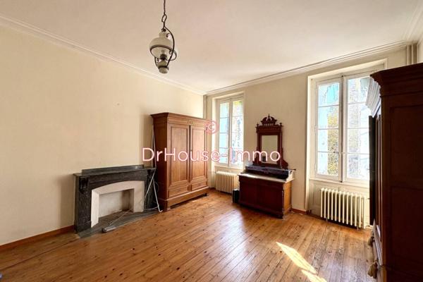 Bien immobilier à vendre 30 pièces de 665 m²