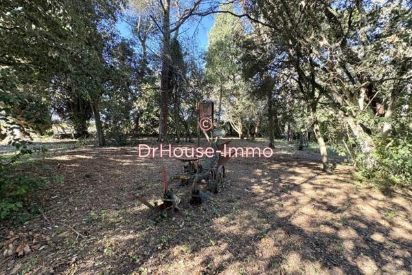 Bien immobilier à vendre 30 pièces de 665 m²