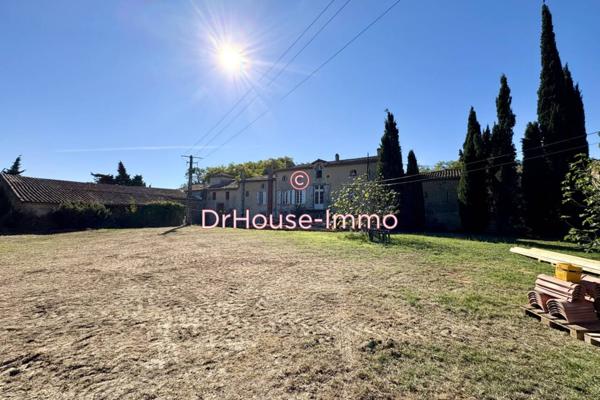 Bien immobilier à vendre 30 pièces de 665 m²