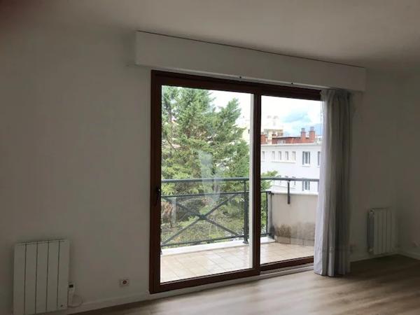 Appartement à louer à Suresnes (92150)
