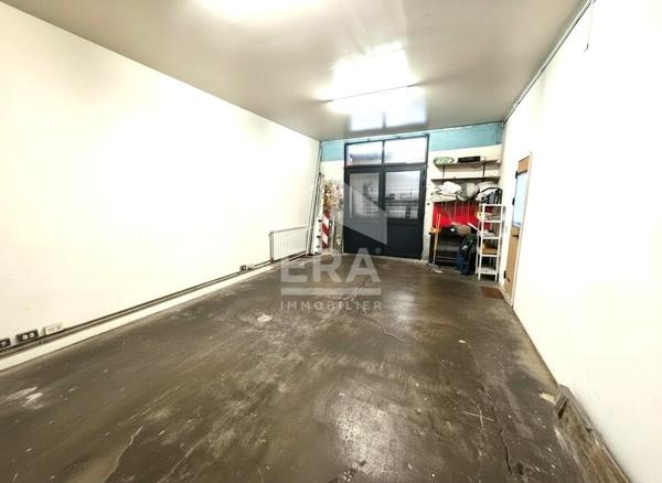 Appartement + Local 3 pièces à Marseille -  Conception / Camas