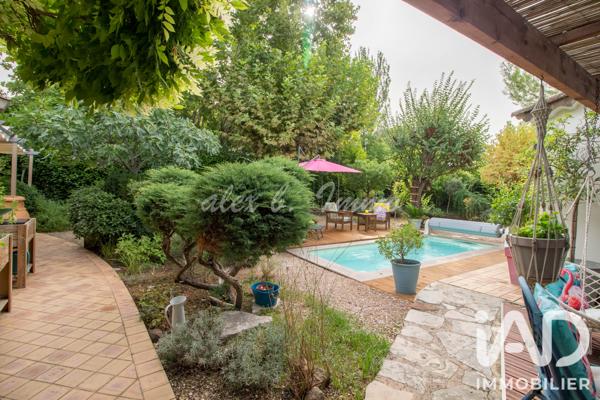 Maison à vendre 9 pièces 220 m² Taradeau