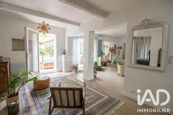 Maison à vendre 9 pièces 220 m² Taradeau