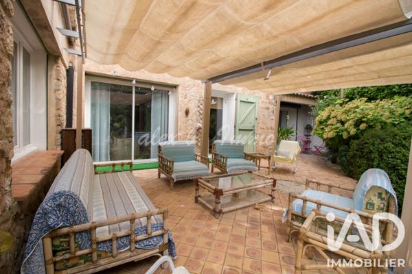 Maison à vendre 9 pièces 220 m² Taradeau