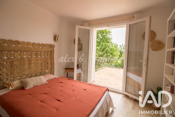 Maison à vendre 9 pièces 220 m² Taradeau