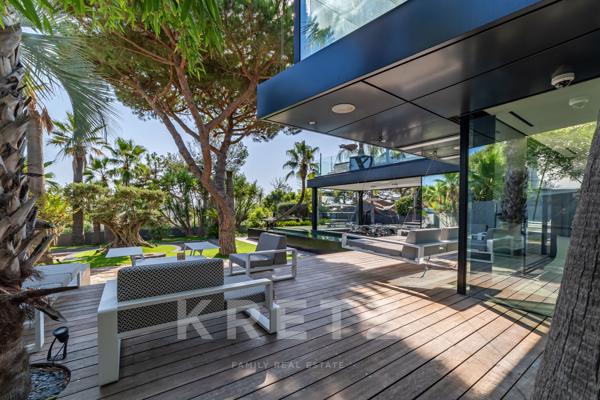 Prestigieuse villa d'architecte vue mer