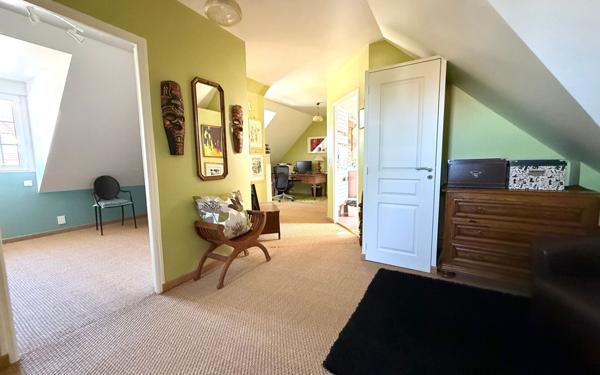 Maison à vendre    6 pièces • 217 m2 Saintry-sur-Seine