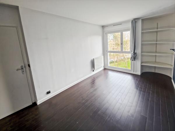 Appartement Verrieres Le Buisson 4 pièce(s) 90 m2