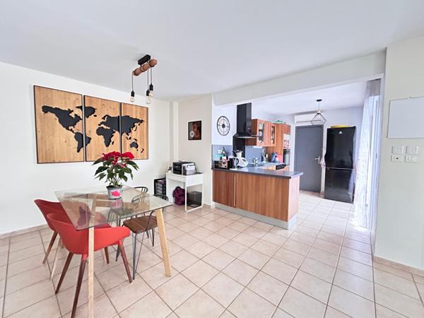 Montélimar sud Jolie Villa fonctionnelle, trois chambres, garage, jardin clos et arboré