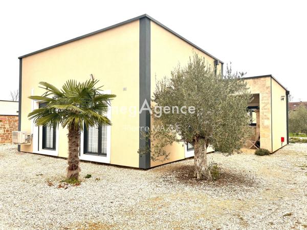 Maison à Lons-le-Saunier, 39000 - 5 pièces 165m²