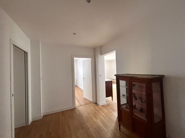 TRIANGLE D'OR - APPARTEMENT AVEC ASCENSEUR 100m²