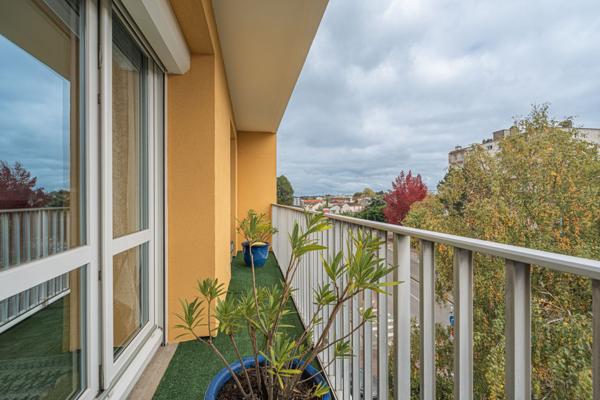 Appartement 3 pièces - 80 m² Exclusivité efficity