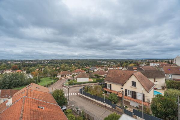 Appartement 3 pièces - 80 m² Exclusivité efficity