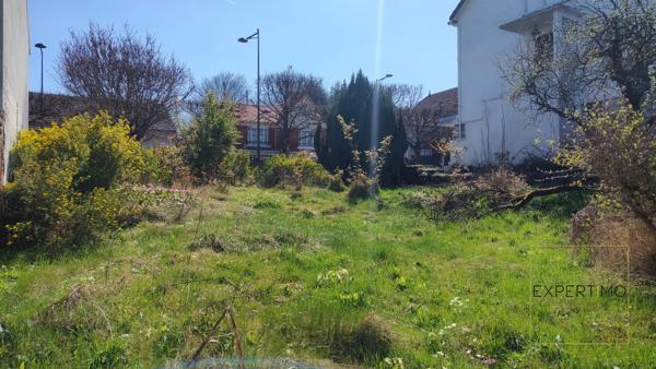 Orly (94310) Terrain constructible pour une maison jusqu'à 260m² de surface