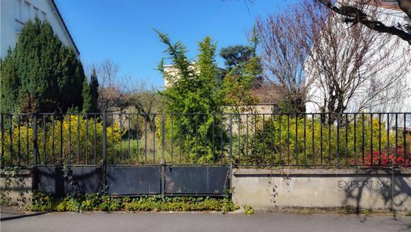 Orly (94310) Terrain constructible pour une maison jusqu'à 260m² de surface