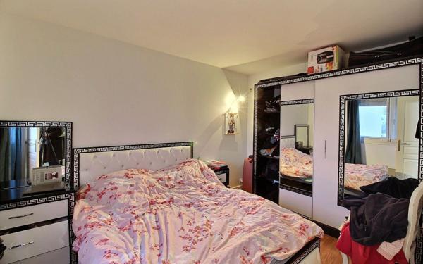 Appartement à vendre    4 pièces • 86 m2 Clichy