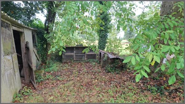 Longère pierre et terre- hameau de campagne à 5 mns du centre ville-   15 mns de Rennes.