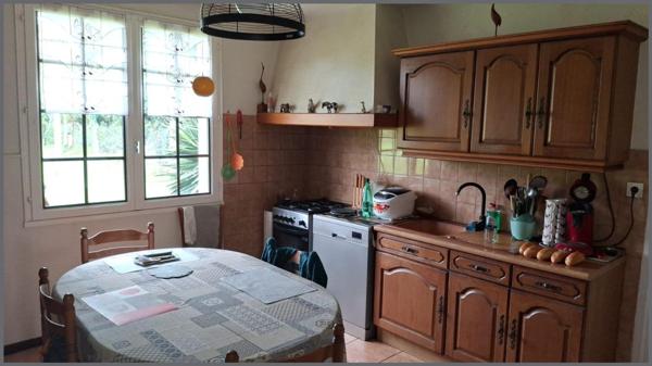 Longère pierre et terre- hameau de campagne à 5 mns du centre ville-   15 mns de Rennes.